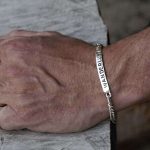 bracciale incisione